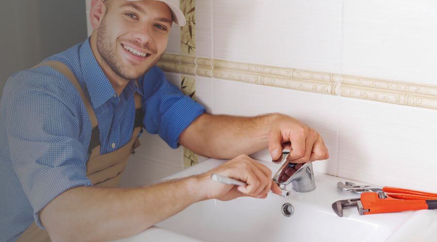 Handle or spout repair in Frankfort, MI